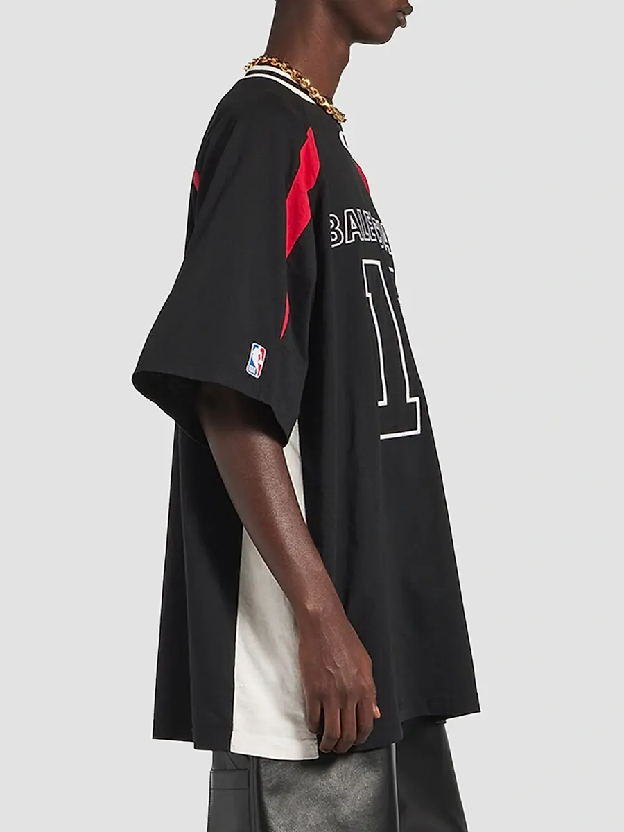 Balenciaga Men's / NBA Collaboration Oversized T-Shirt | Thumbnail 5 Balenciaga Men's / NBA Collaboration Oversized T-Shirt | Thumbnail 5
