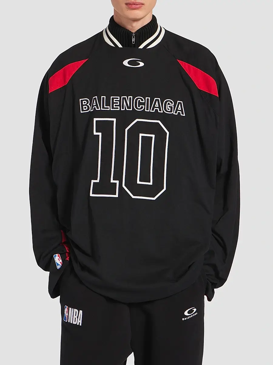 Balenciaga Men's / NBA Collaboration Oversized Long Sleeve T-Shirt | Thumbnail 3 Balenciaga Men's / NBA Collaboration Oversized Long Sleeve T-Shirt | Thumbnail 3