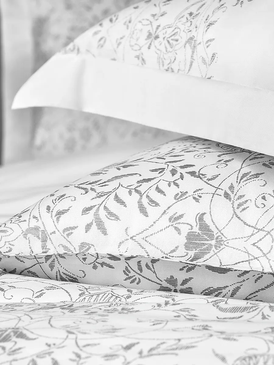 Togas Amaris Duvet Cover & Sham Collection - White Silver Grey | Thumbnail 5 Togas Amaris Duvet Cover & Sham Collection - White Silver Grey | Thumbnail 5