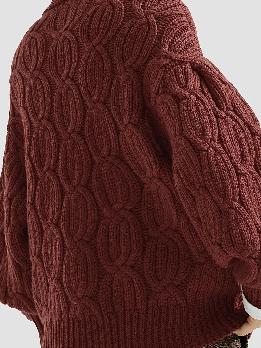 Brunello Cucinelli Women's Cashmere Feather Yarn Heritage Cable Cardigan | Thumbnail 6 Brunello Cucinelli Women's Cashmere Feather Yarn Heritage Cable Cardigan | Thumbnail 6