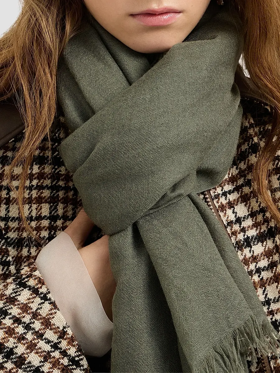 Brunello Cucinelli Women's Cashmere and Silk Scarf - Origano | Thumbnail 2
