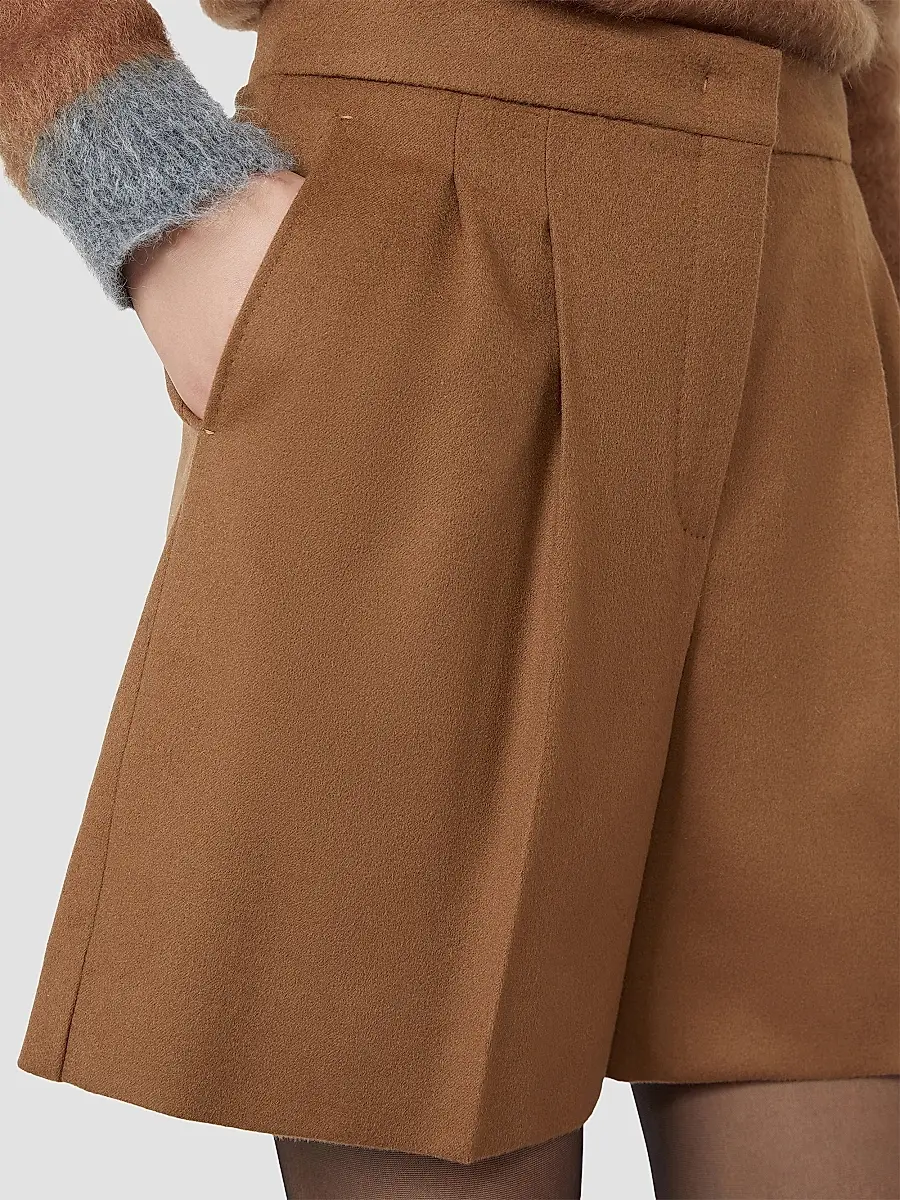Max Mara Women's Wool Broadcloth Shorts | Thumbnail 4