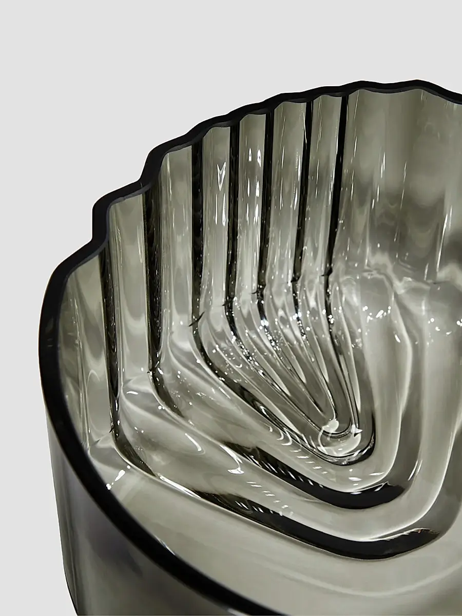 Zaha Hadid Design Pulse Glass Bowl | Thumbnail 3 Zaha Hadid Design Pulse Glass Bowl | Thumbnail 3