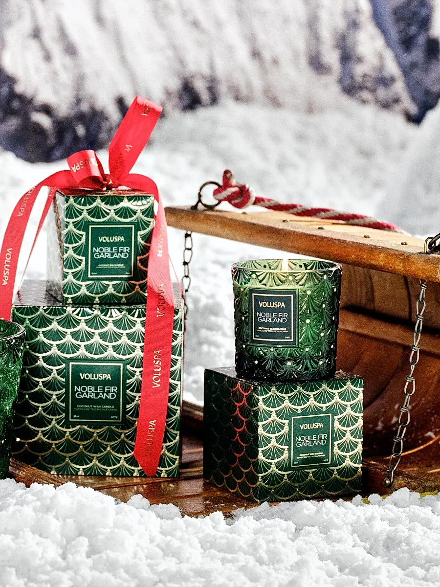 Voluspa Noble Fir Garland Classic Candle | Thumbnail 5