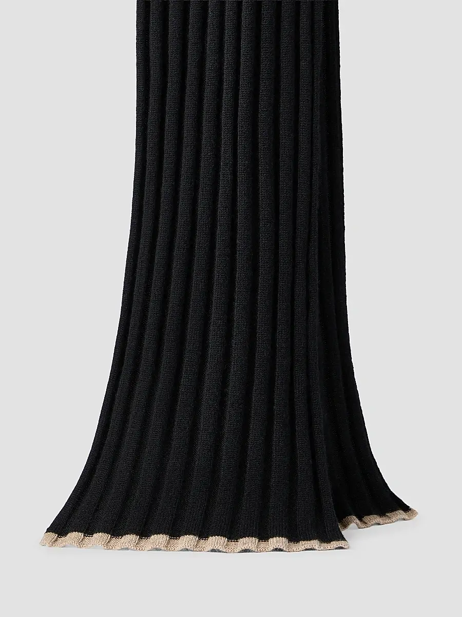 Brunello Cucinelli Men's Cashmere Rib Knit Scarf | Thumbnail 2 Brunello Cucinelli Men's Cashmere Rib Knit Scarf | Thumbnail 2