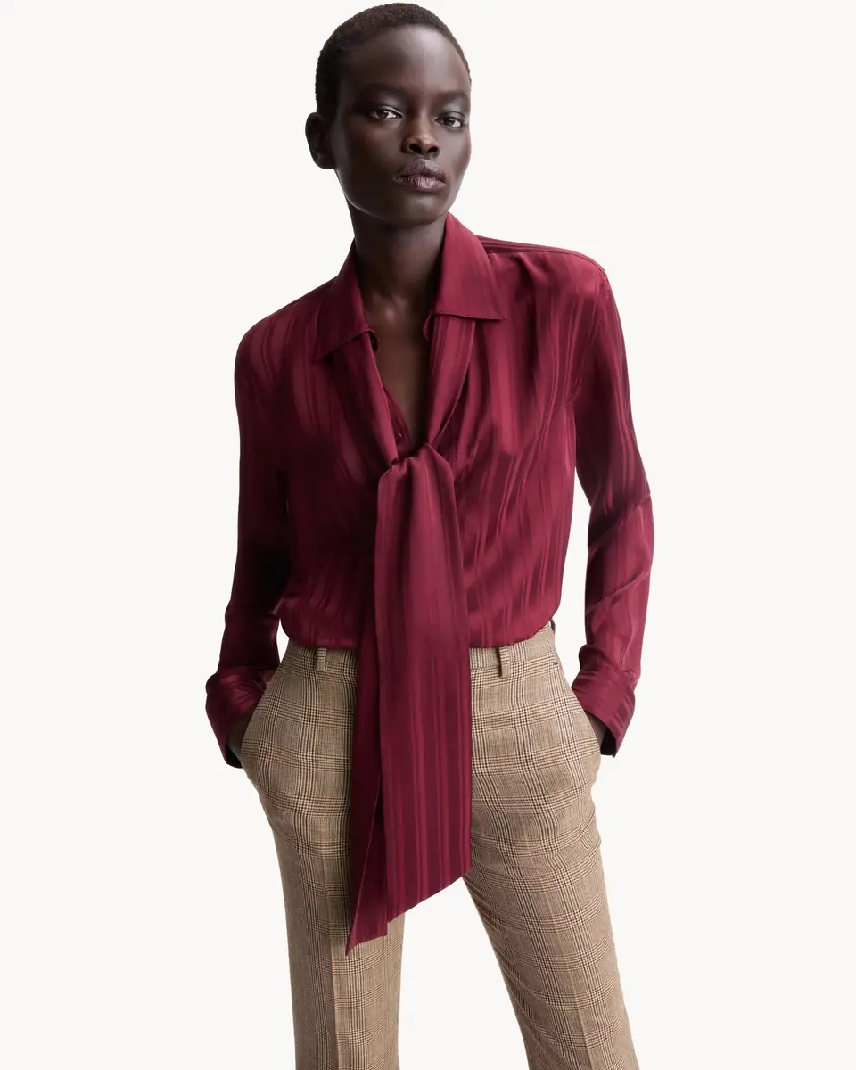 Yves Saint Laurent Cassandre lavallière blouse in striped silk jacquard | Thumbnail 2 Yves Saint Laurent Cassandre lavallière blouse in striped silk jacquard | Thumbnail 2
