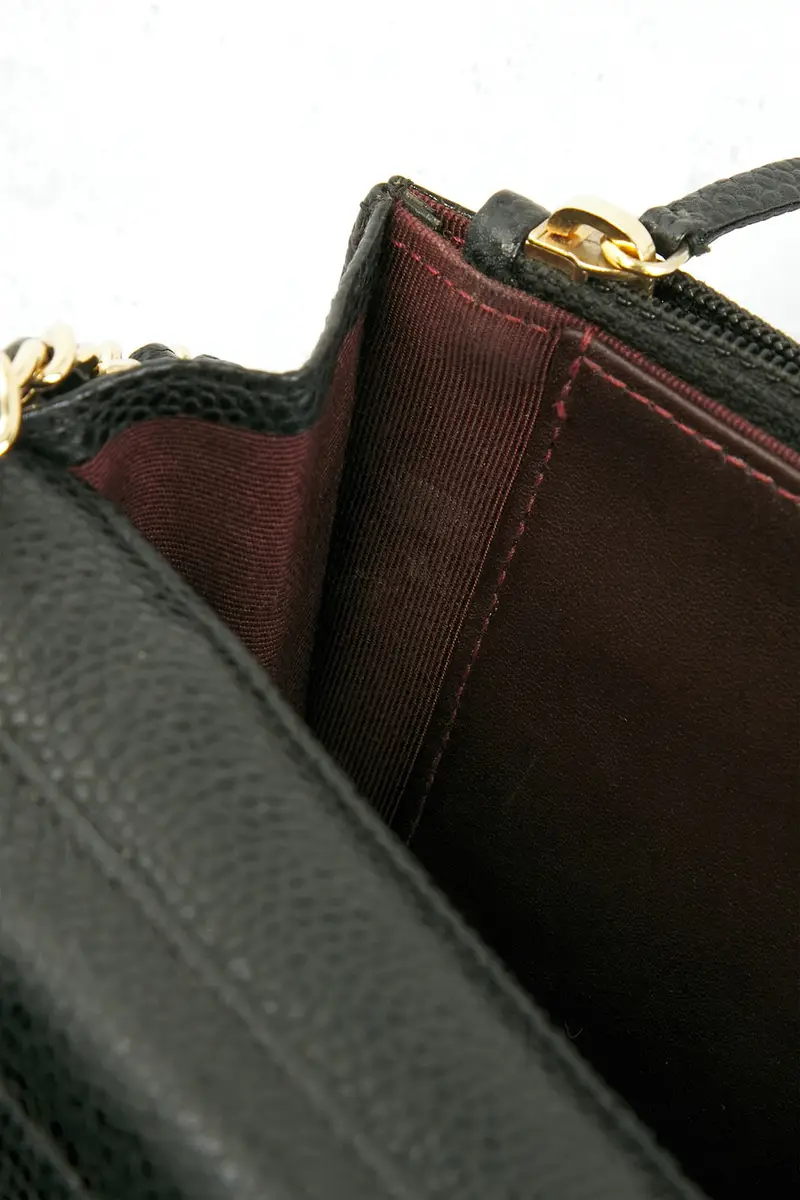 Chanel Chanel Caviar Classic Wallet On Chain | Thumbnail 8 Chanel Chanel Caviar Classic Wallet On Chain | Thumbnail 8