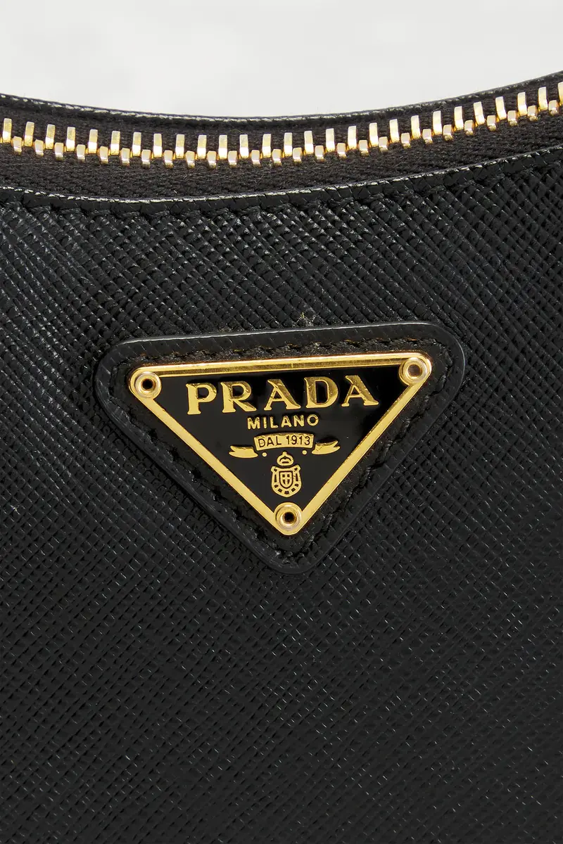 Prada Saffiano Re-Edition 2005 Shoulder Bag | Thumbnail 6 Prada Saffiano Re-Edition 2005 Shoulder Bag | Thumbnail 6