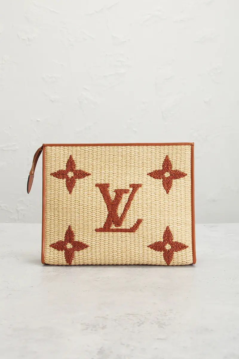 Louis Vuitton Monogram Giant Raffia Toiletry Pouch 26 | Thumbnail 3 Louis Vuitton Monogram Giant Raffia Toiletry Pouch 26 | Thumbnail 3