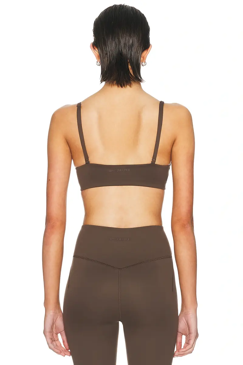 NikeSKIMS Matte Micro Scoop Bra | Thumbnail 3 NikeSKIMS Matte Micro Scoop Bra | Thumbnail 3