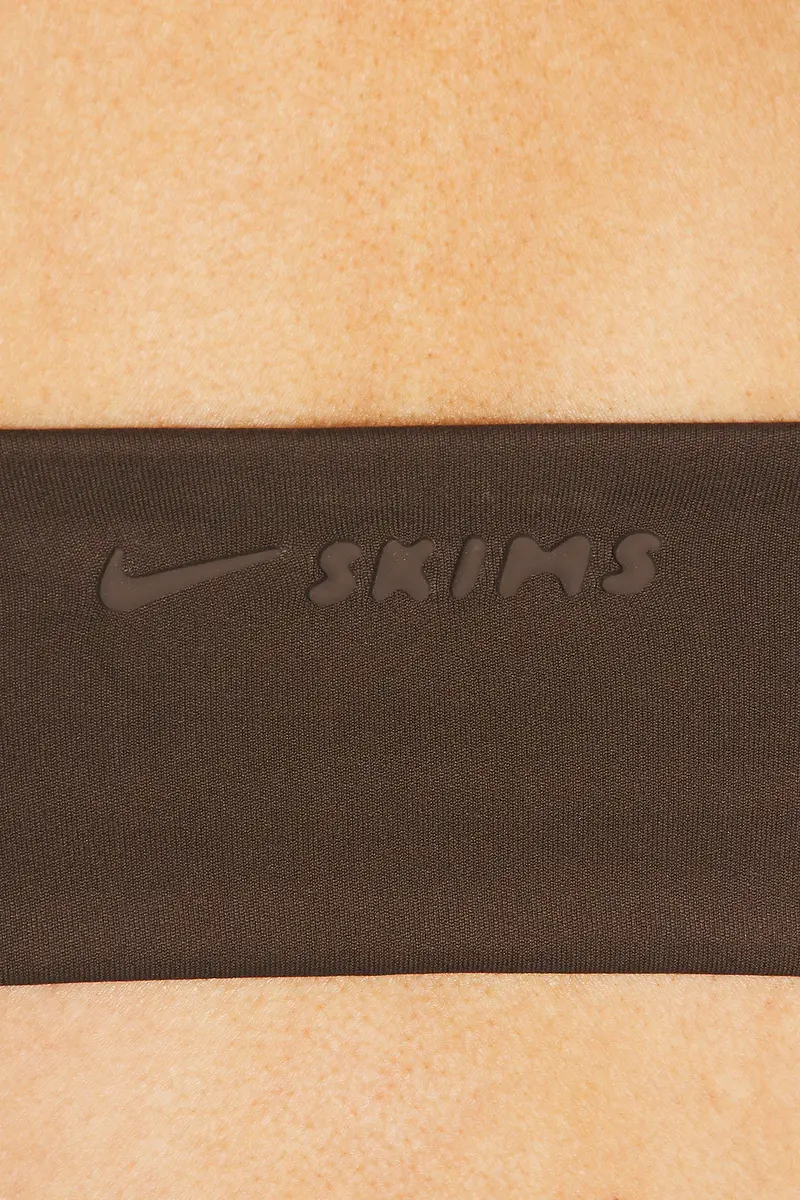 NikeSKIMS Matte Micro Scoop Bra | Thumbnail 5 NikeSKIMS Matte Micro Scoop Bra | Thumbnail 5