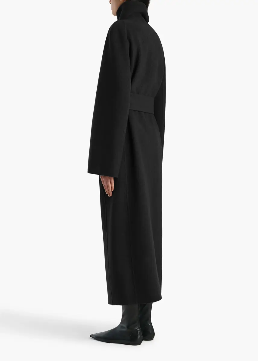 Khaite Romare Coat In Charcoal | Thumbnail 3