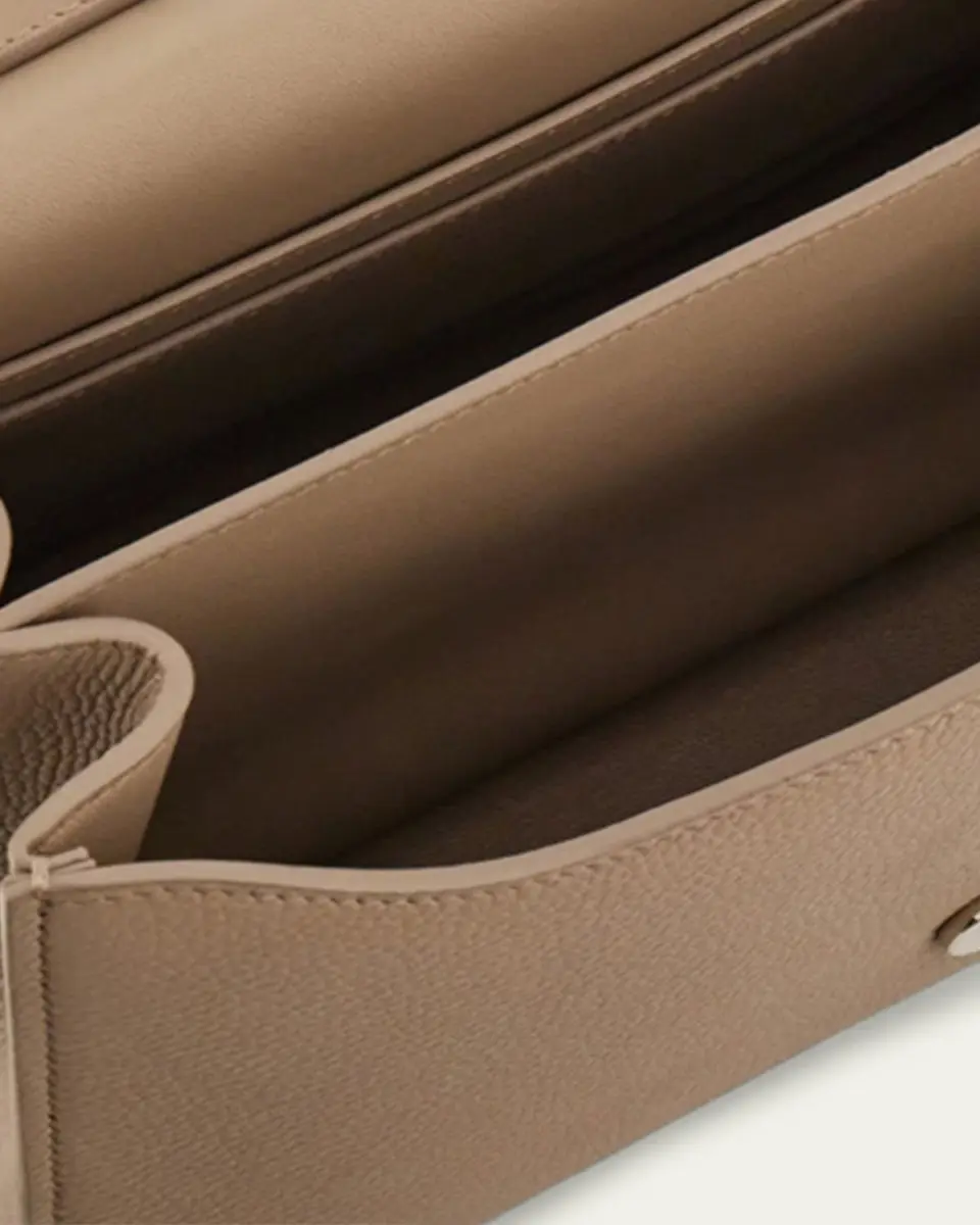 Ferragamo Double Gancio Leather Top-Handle Bag | Thumbnail 3 Ferragamo Double Gancio Leather Top-Handle Bag | Thumbnail 3