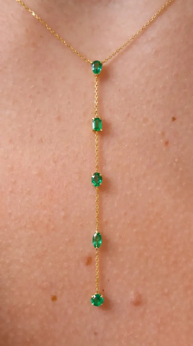 Wish Fine Jewelry 0.70ct Emerald 18K Gold Lariat Necklace | Thumbnail 3 Wish Fine Jewelry 0.70ct Emerald 18K Gold Lariat Necklace | Thumbnail 3