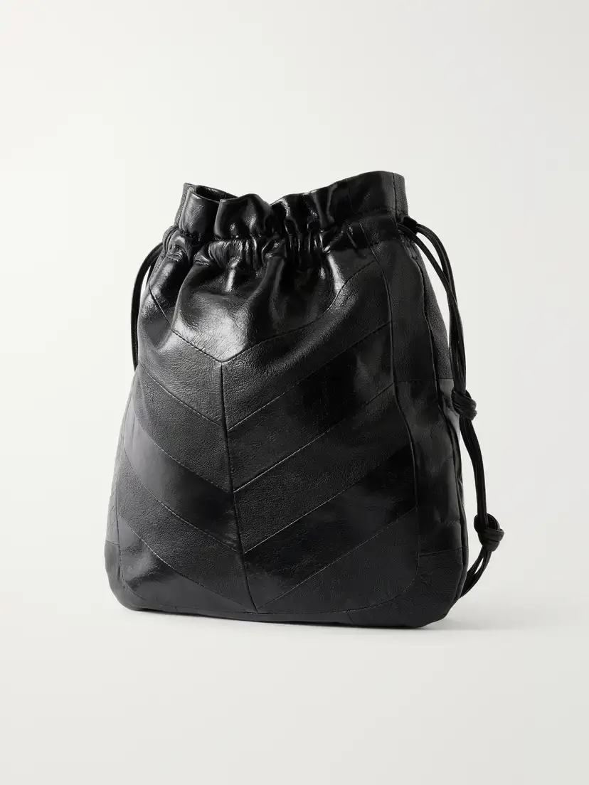 Valentino Garavani Buckette Logo-embellished Drawstring Leather Shoulder Bag | Thumbnail 4 Valentino Garavani Buckette Logo-embellished Drawstring Leather Shoulder Bag | Thumbnail 4