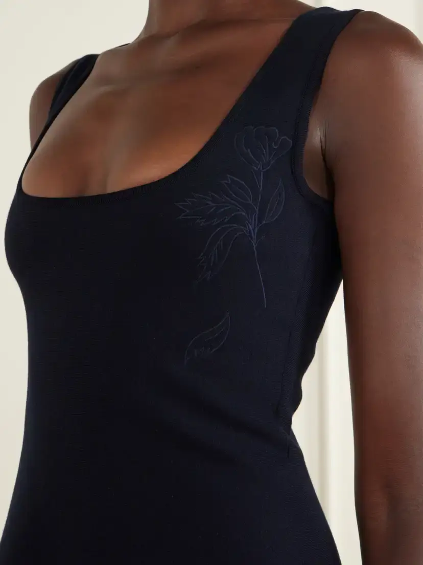 Oscar de la Renta Laser-cut Embroidered Knitted Mini Dress | Thumbnail 4 Oscar de la Renta Laser-cut Embroidered Knitted Mini Dress | Thumbnail 4