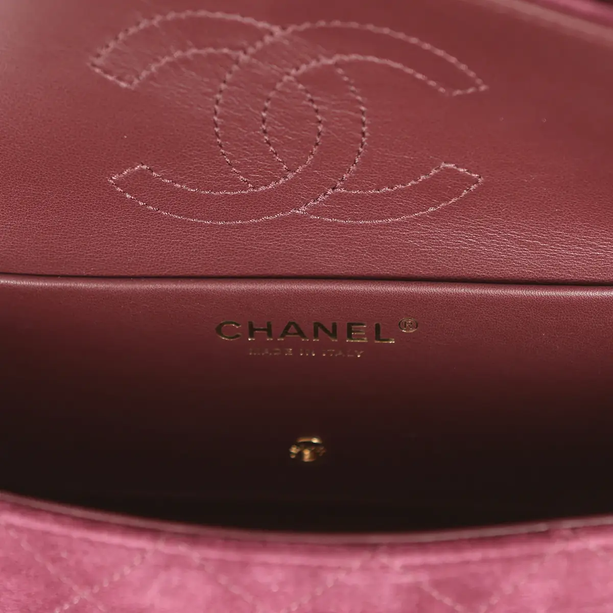 Chanel Chanel Mini "Souplissimo" Flap Bag Burgundy Suede Gold Hardware | Thumbnail 10 Chanel Chanel Mini "Souplissimo" Flap Bag Burgundy Suede Gold Hardware | Thumbnail 10