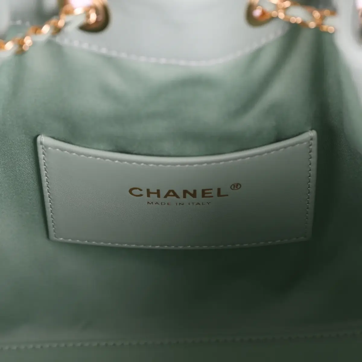 Chanel Chanel Small 25 Hobo Bag Light Green Caviar Gold Hardware | Thumbnail 9 Chanel Chanel Small 25 Hobo Bag Light Green Caviar Gold Hardware | Thumbnail 9