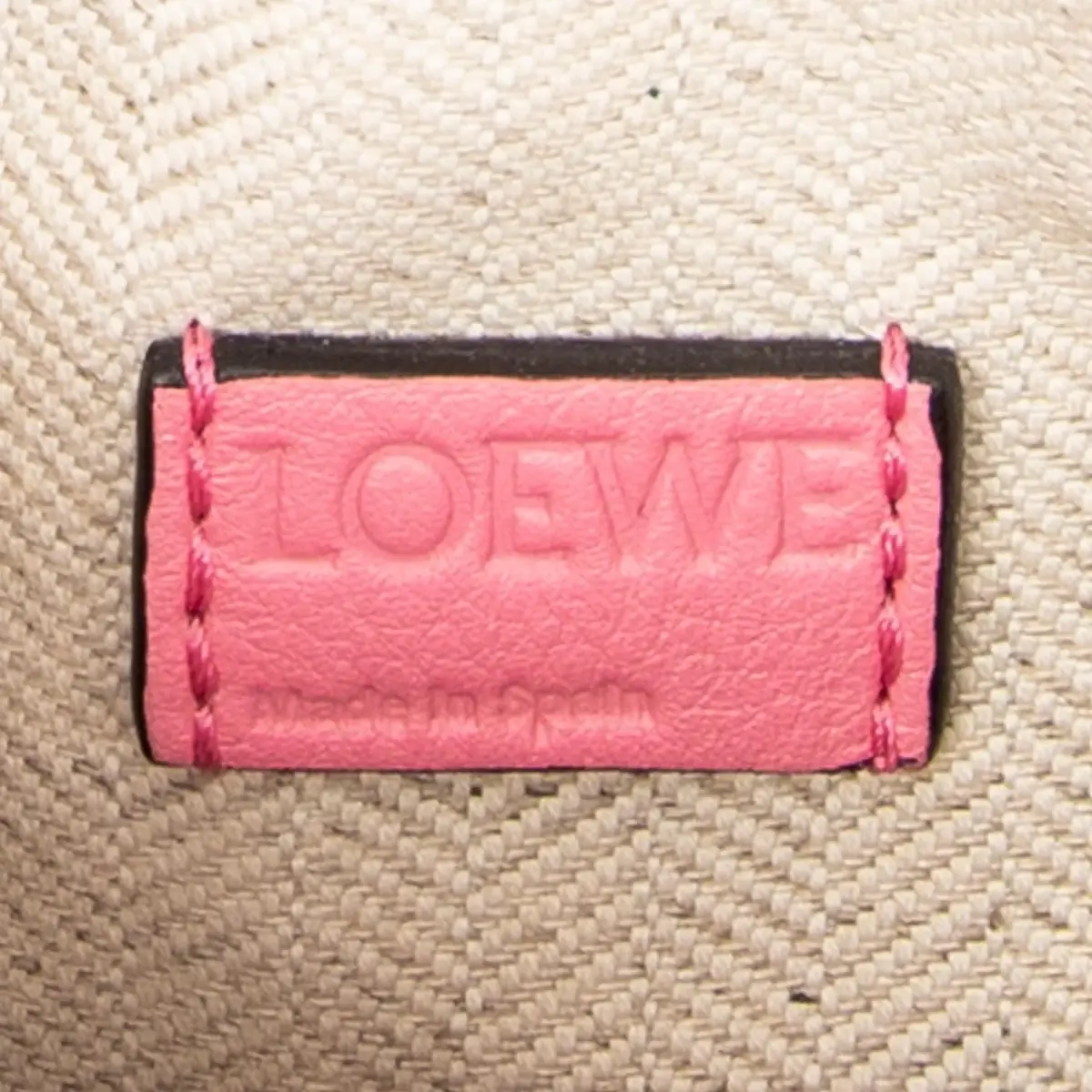 Loewe Loewe Pink Calfskin Leather Mini Puzzle Crossbody Bag by The Solist | Thumbnail 9 Loewe Loewe Pink Calfskin Leather Mini Puzzle Crossbody Bag by The Solist | Thumbnail 9