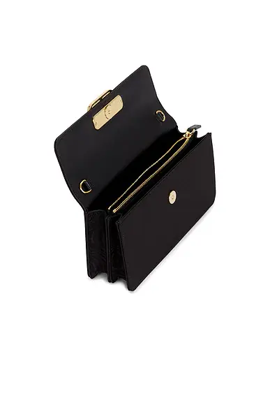 Valentino Garavani Vlogo Signature Wallet With Strap | Thumbnail 5