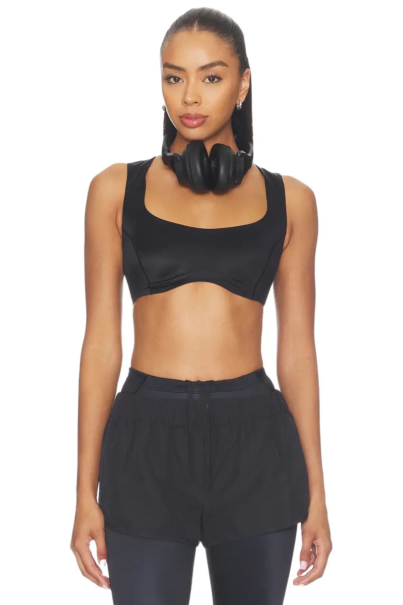 NikeSKIMS Shine Open Scoop Bra