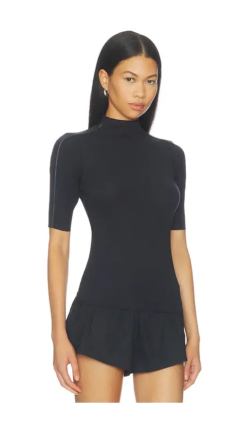 NikeSKIMS Weightless Short Sleeve Top | Thumbnail 2 NikeSKIMS Weightless Short Sleeve Top | Thumbnail 2