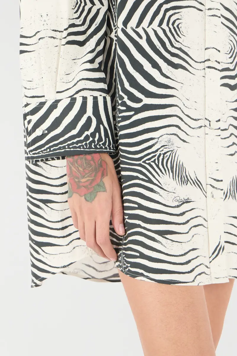 Roberto Cavalli Zebra-Print Long Shirt | Thumbnail 5 Roberto Cavalli Zebra-Print Long Shirt | Thumbnail 5