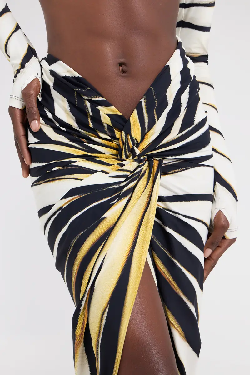 Roberto Cavalli Ray of Gold Print Sarong | Thumbnail 4 Roberto Cavalli Ray of Gold Print Sarong | Thumbnail 4