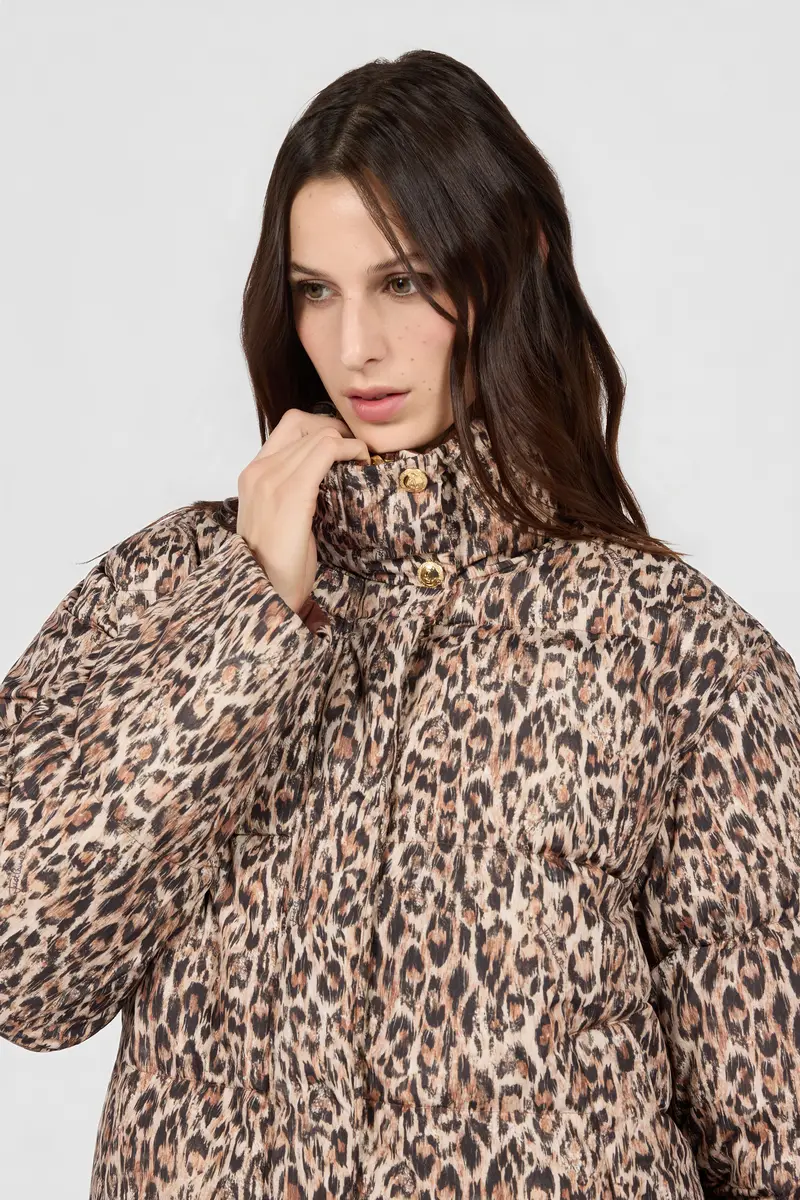 Roberto Cavalli Reversible Leopard Print Puffer Jacket | Thumbnail 4