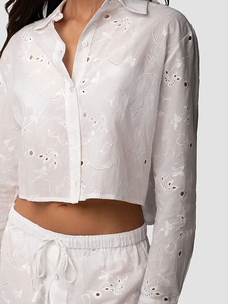 Kiki de Montparnasse Women's Simone Eyelet Linen-Cotton Crop Shirt | Thumbnail 4 Kiki de Montparnasse Women's Simone Eyelet Linen-Cotton Crop Shirt | Thumbnail 4