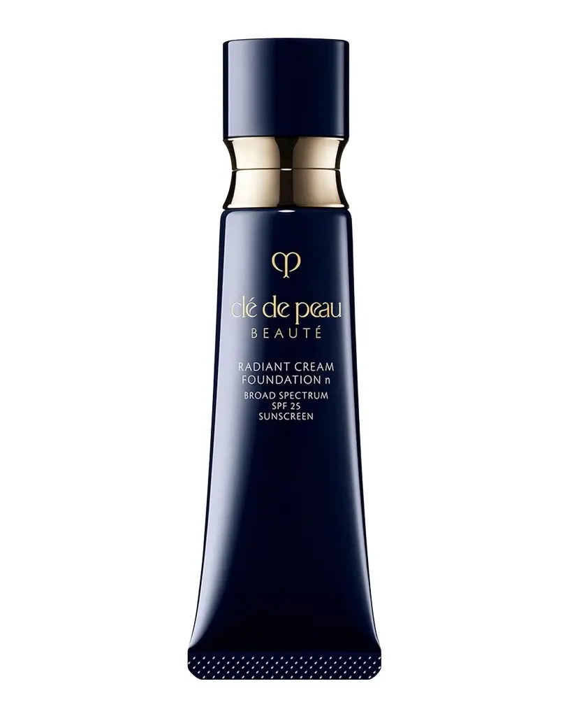 CLÉ DE PEAU BEAUTÉ Radiant Cream Foundation SPF 25 | Image 1 CLÉ DE PEAU BEAUTÉ Radiant Cream Foundation SPF 25 | Image 1