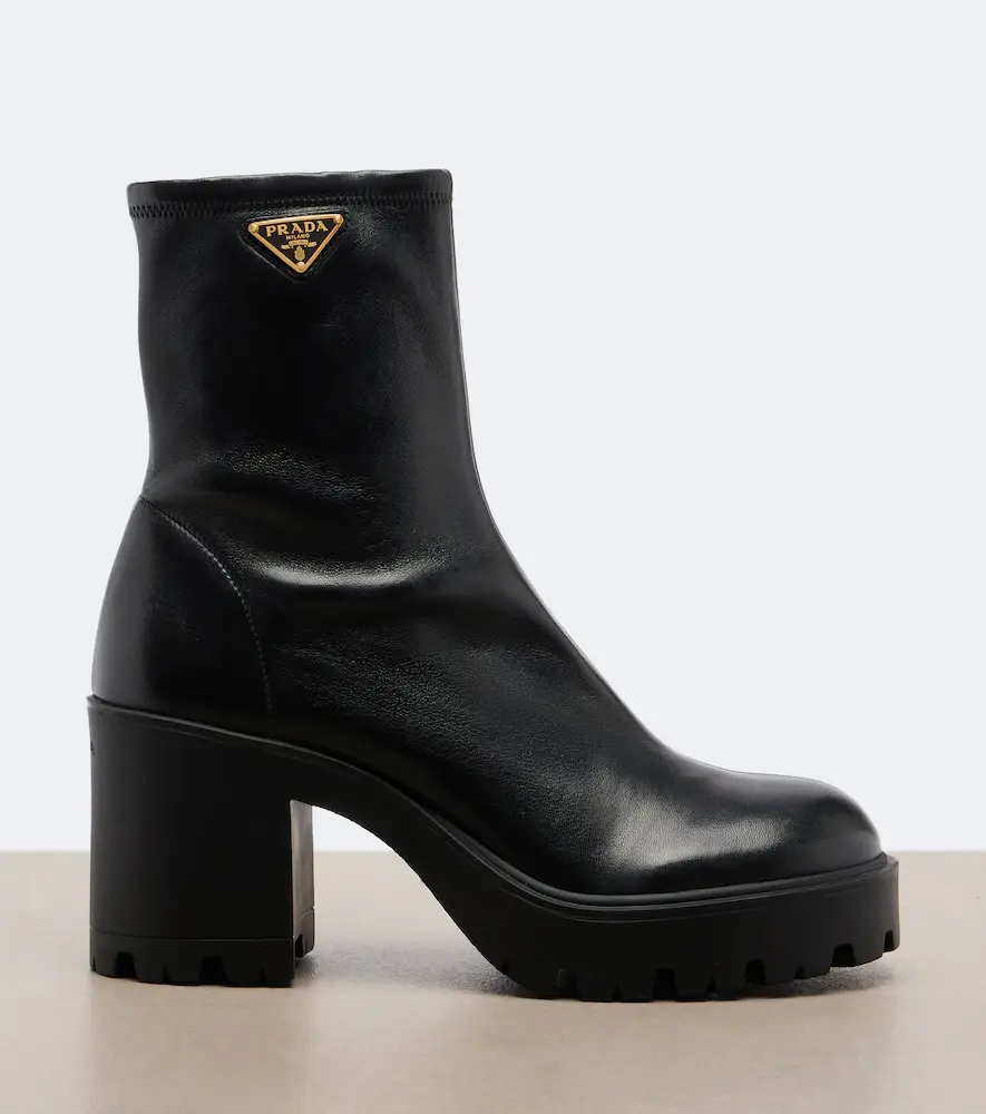 Prada Leather ankle boots | Thumbnail 4