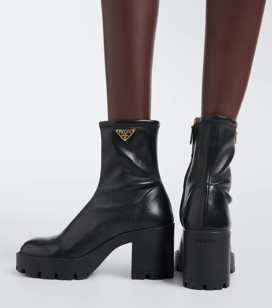 Prada Leather ankle boots | Thumbnail 6