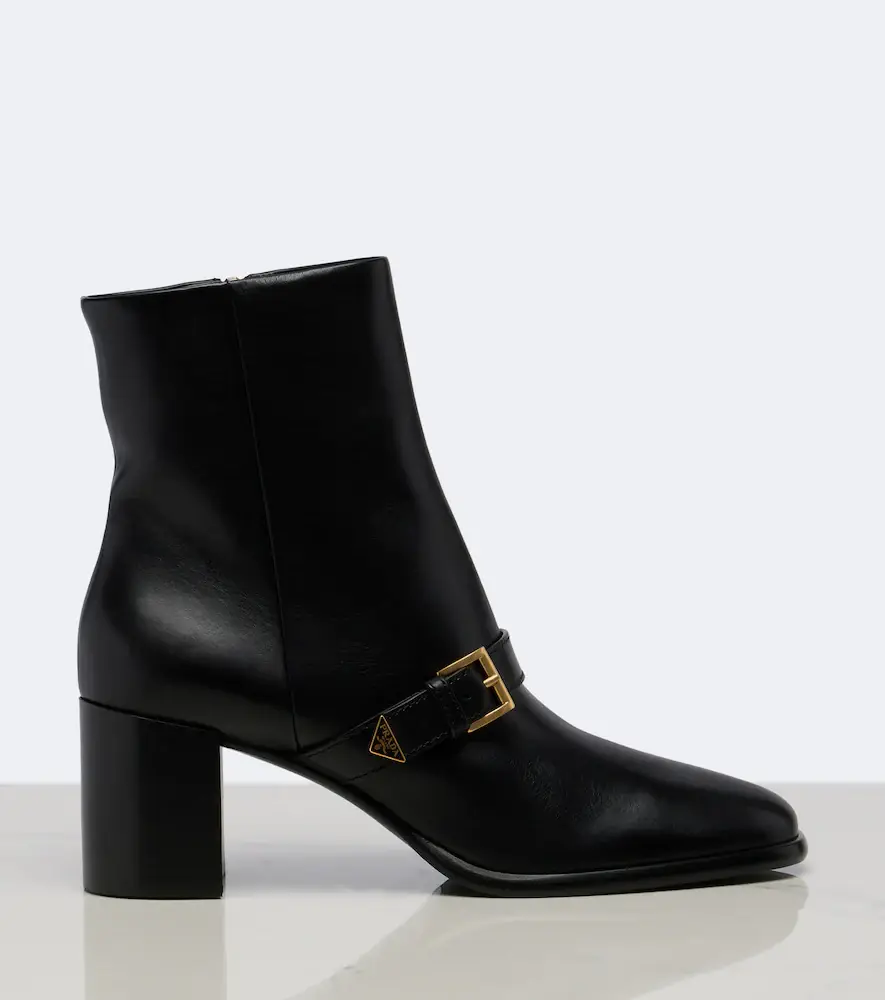 Prada Leather ankle boots | Thumbnail 2