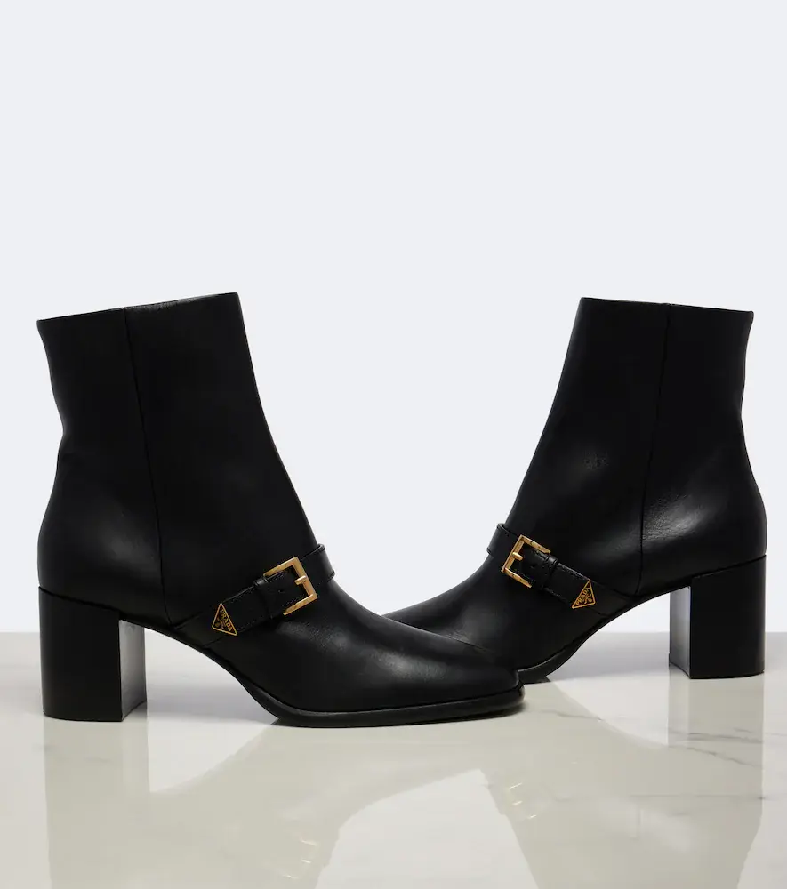 Prada Leather ankle boots | Thumbnail 4