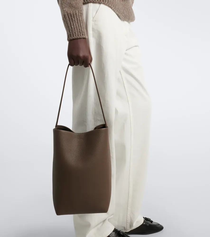 The Row N/S Park Medium leather tote bag | Thumbnail 6