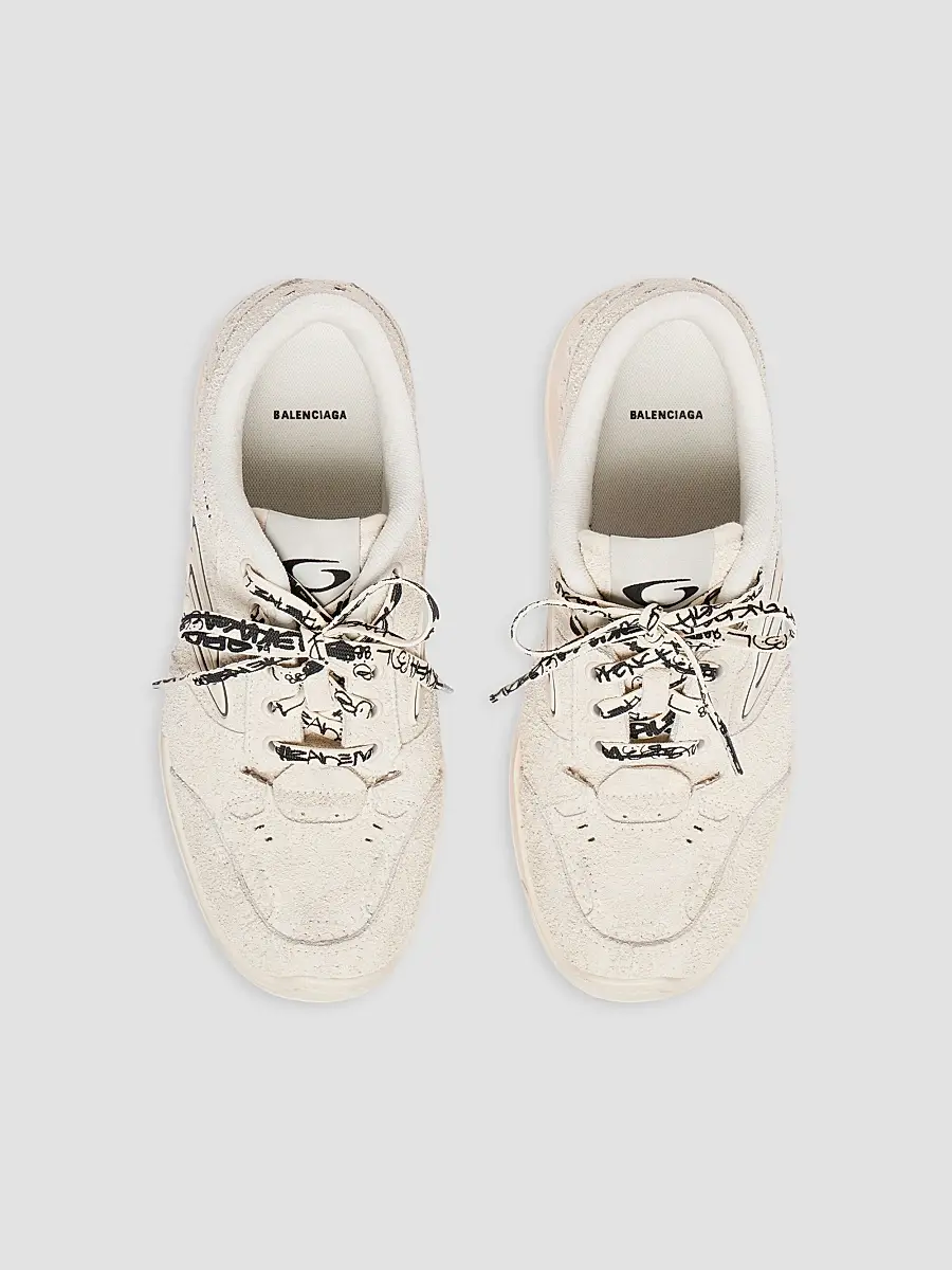 Balenciaga Women's Hamptons Suede Platform Sneakers | Thumbnail 7 Balenciaga Women's Hamptons Suede Platform Sneakers | Thumbnail 7