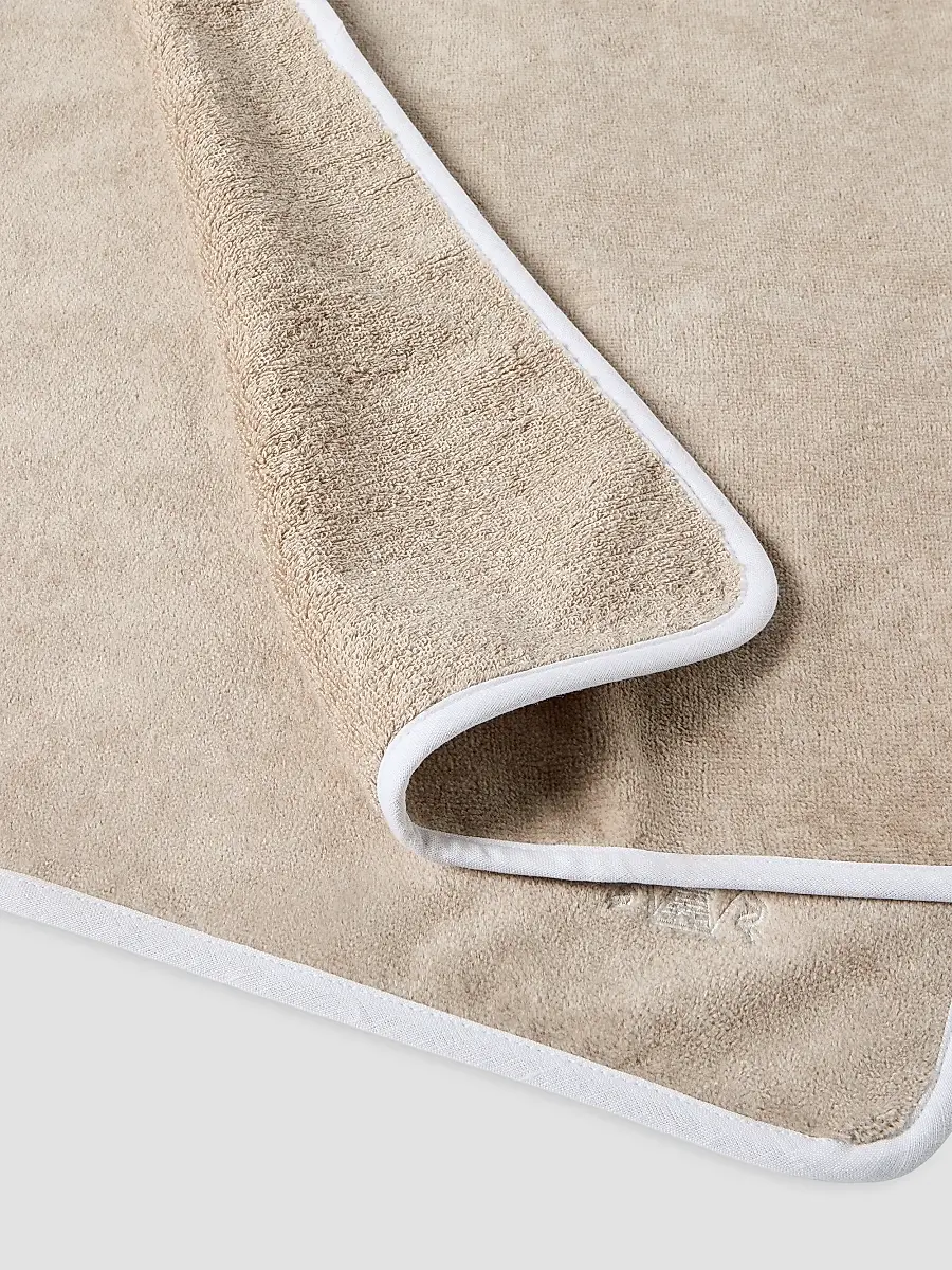 Brunello Cucinelli 2-Piece Cotton Terrycloth Towel Set | Thumbnail 2 Brunello Cucinelli 2-Piece Cotton Terrycloth Towel Set | Thumbnail 2