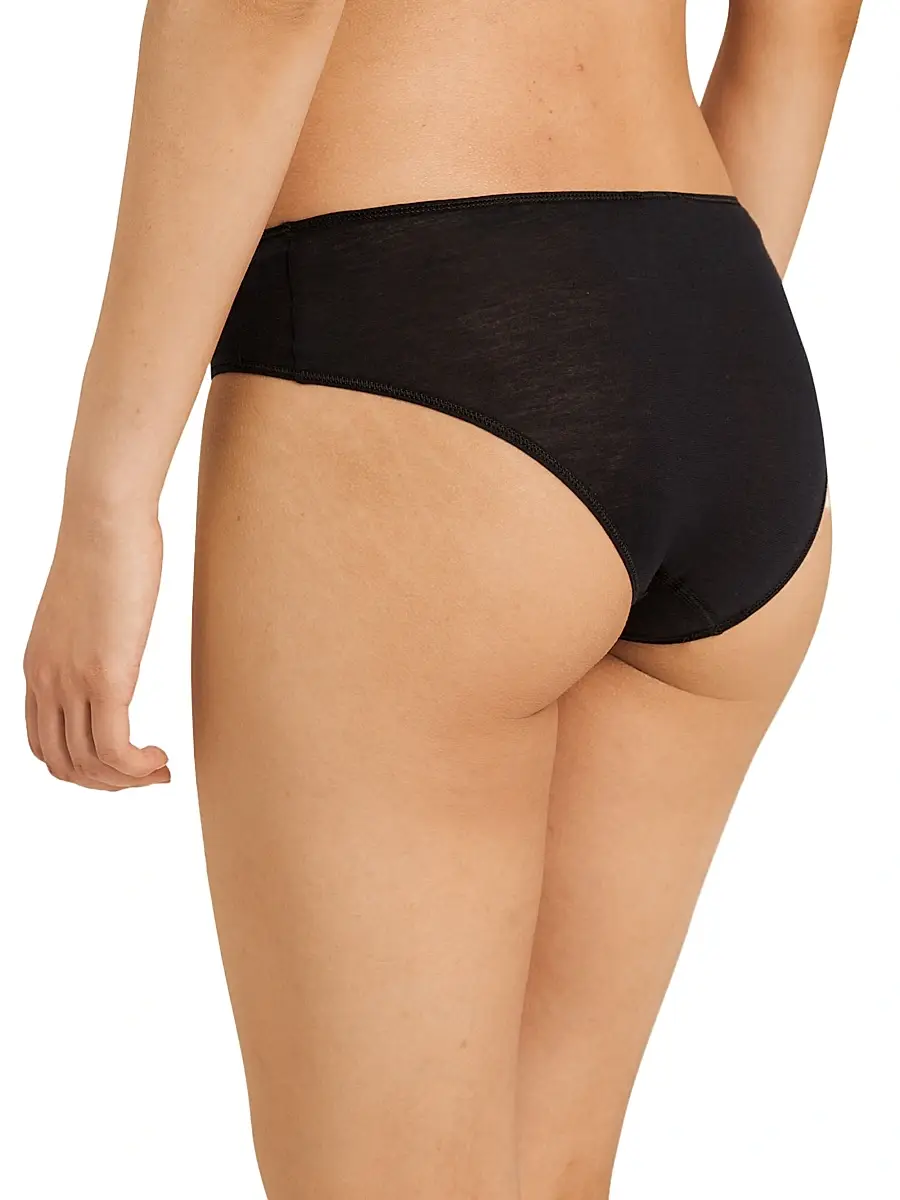 Hanro Women's Ultralight Daywear Hi-Cut Brief | Thumbnail 2