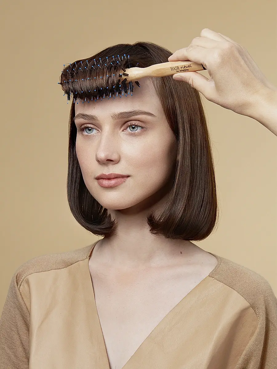 Sisley-Paris Hair Rituel Large Blow Dry Brush No.2 | Thumbnail 3