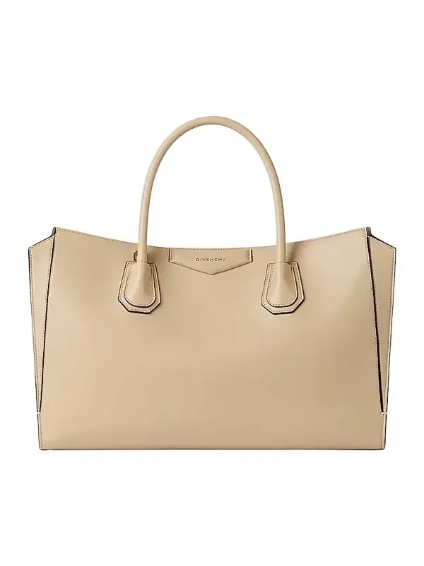 Women's Medium Antigona Catchall Top Handle Bag in Shiny Grained Leather Women's Medium Antigona Catchall Top Handle Bag in Shiny Grained Leather