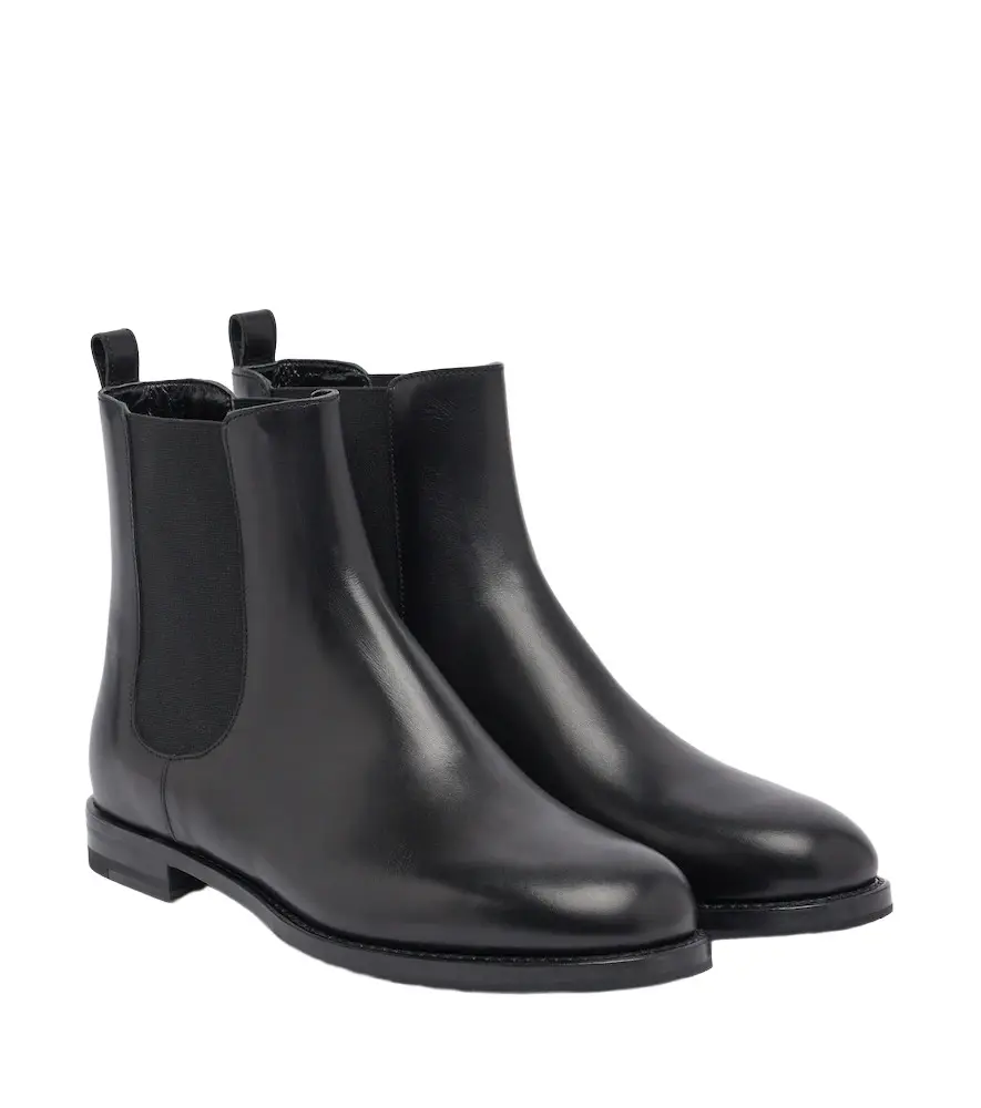 Manolo Blahnik Chelsa leather Chelsea boots | Image 1 Manolo Blahnik Chelsa leather Chelsea boots | Image 1