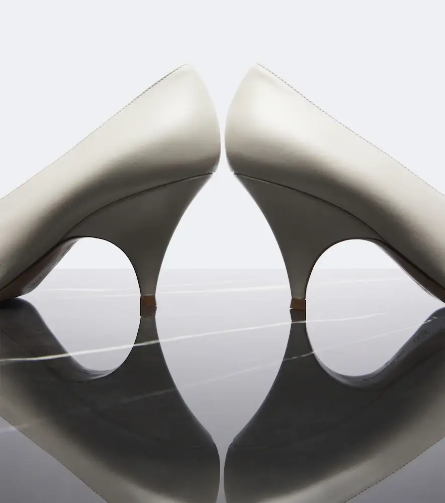 Gianvito Rossi Sofia leather pumps | Thumbnail 3 Gianvito Rossi Sofia leather pumps | Thumbnail 3
