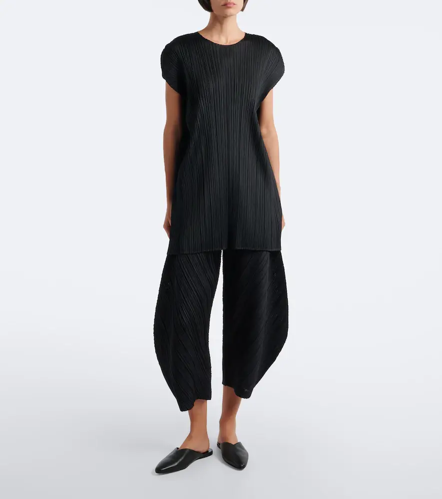 Pleats Please Issey Miyake Monthly Colors: July pleated barrel-leg pants | Thumbnail 2 Pleats Please Issey Miyake Monthly Colors: July pleated barrel-leg pants | Thumbnail 2