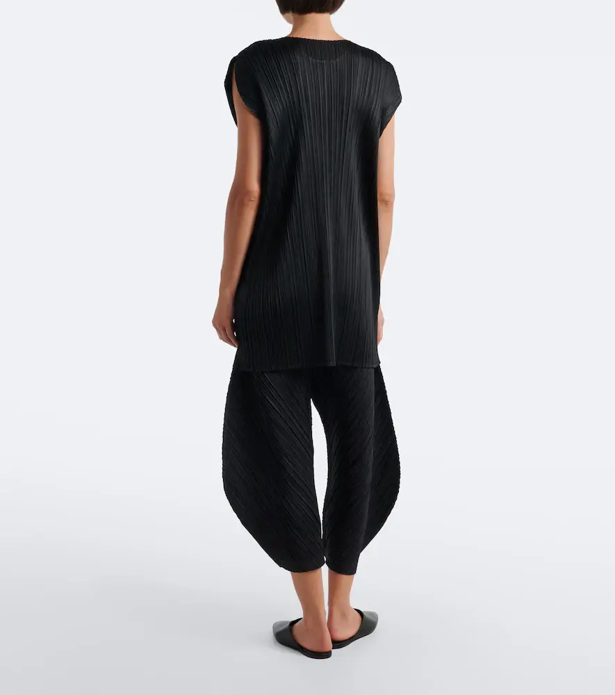 Pleats Please Issey Miyake Monthly Colors: July pleated barrel-leg pants | Thumbnail 5 Pleats Please Issey Miyake Monthly Colors: July pleated barrel-leg pants | Thumbnail 5