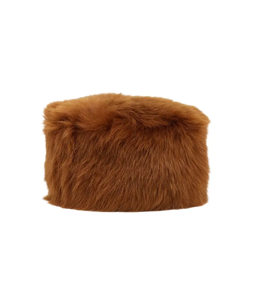 Saint Laurent Shearling hat | Image 1 Saint Laurent Shearling hat | Image 1