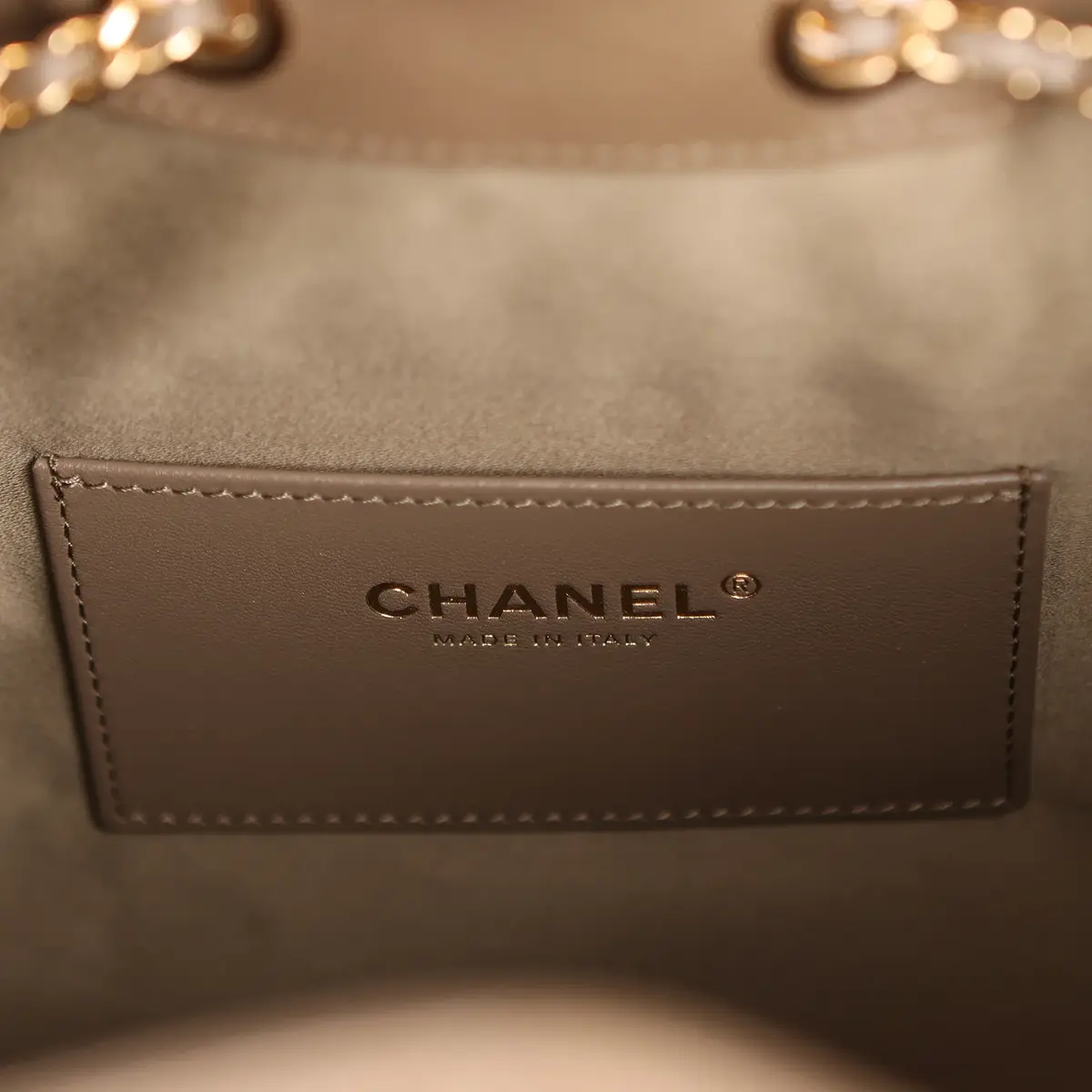 Chanel Chanel Small 25 Hobo Bag Dark Khaki Caviar Gold Hardware | Thumbnail 8 Chanel Chanel Small 25 Hobo Bag Dark Khaki Caviar Gold Hardware | Thumbnail 8