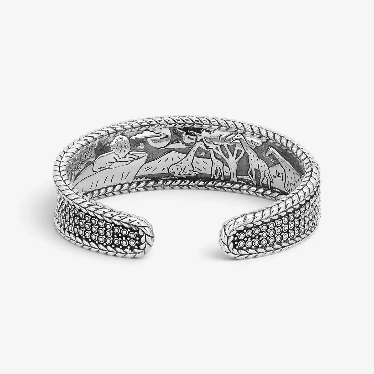 JAI JAI Kalahari Sterling Silver Concave Cuff Bangle Bracelet JJH5031B - L by The Solist | Thumbnail 4 JAI JAI Kalahari Sterling Silver Concave Cuff Bangle Bracelet JJH5031B - L by The Solist | Thumbnail 4
