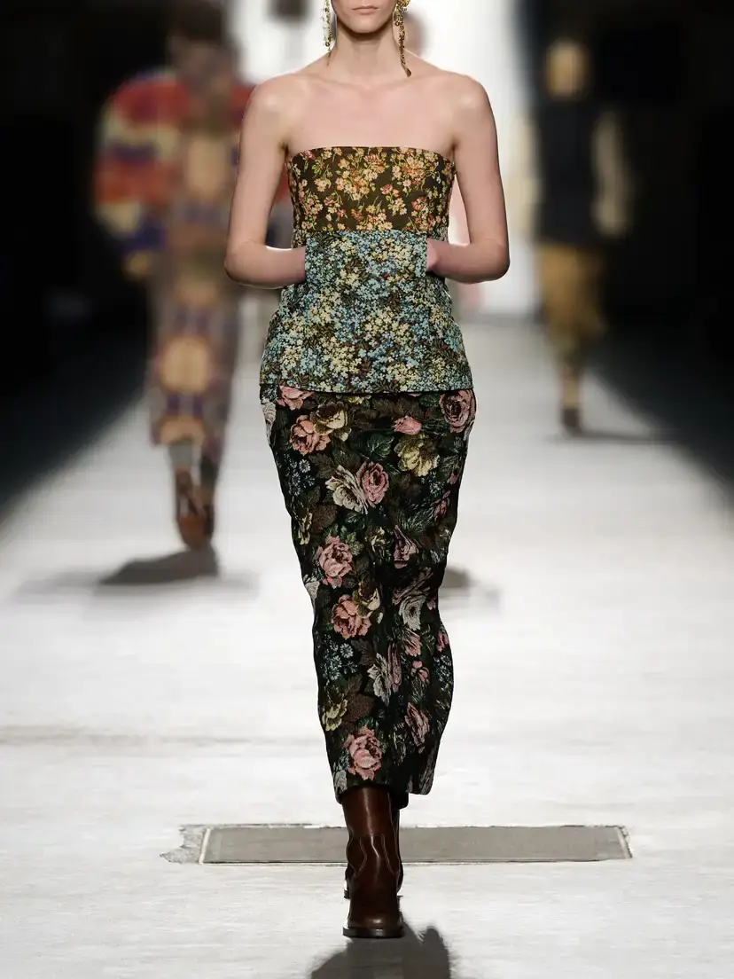 Dries Van Noten Leather Knee Boots | Thumbnail 6 Dries Van Noten Leather Knee Boots | Thumbnail 6