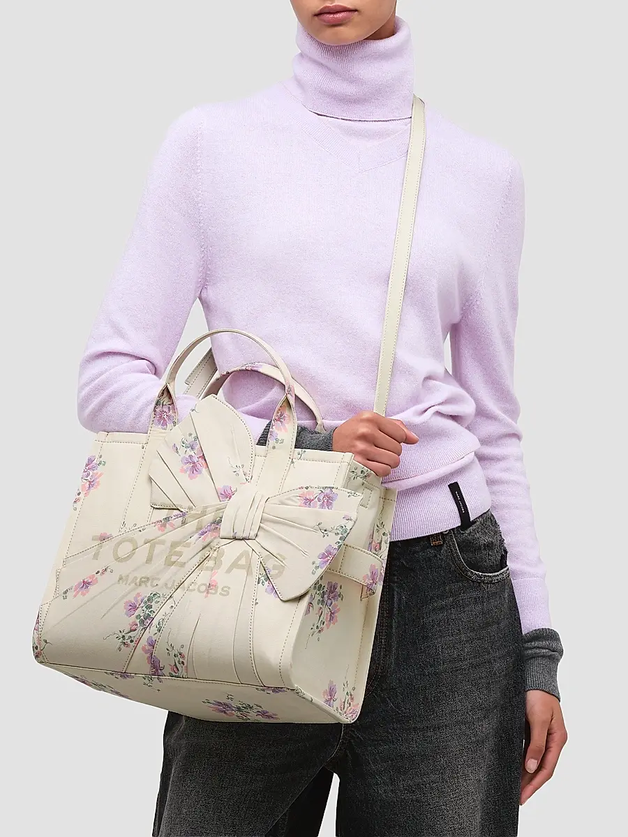 Marc Jacobs Women's Floral Canvas Medium Tote Bag | Thumbnail 2 Marc Jacobs Women's Floral Canvas Medium Tote Bag | Thumbnail 2